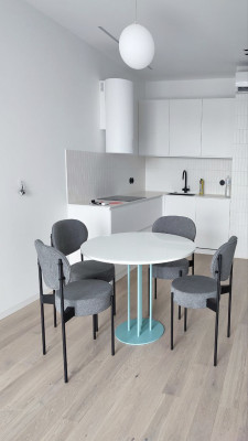 Jedálenská stolička STOOL 4