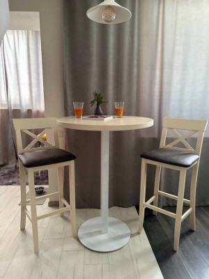 Barová stolička DIALOGUE