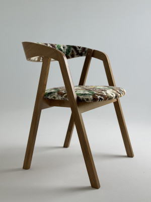 Jedálenská stolička TERRA