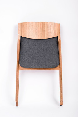 Jedálenská stolička GRAND SMART