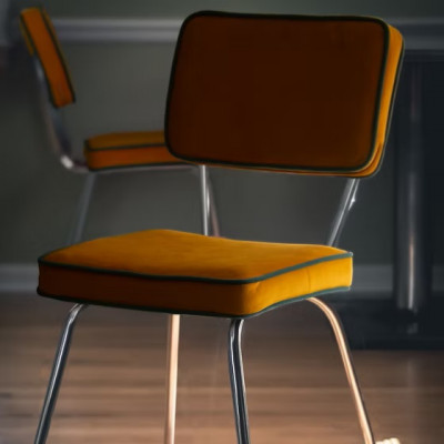 Jedálenská stolička SEGER