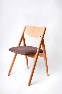 Jedálenská stolička GRAND SMART