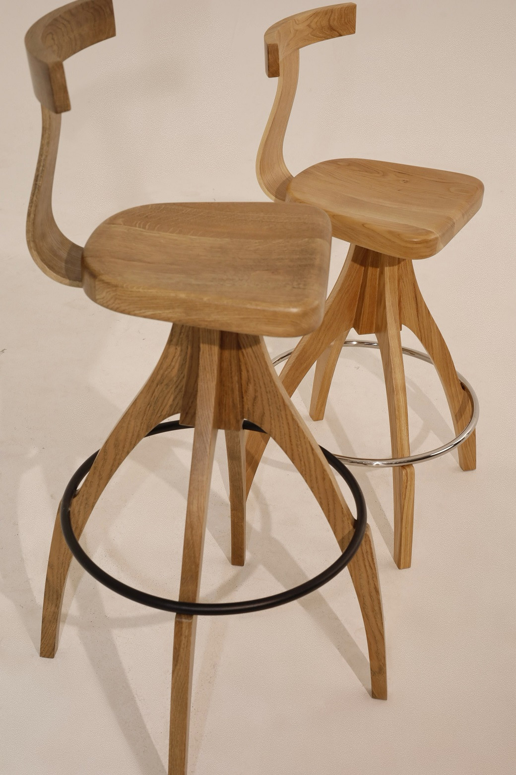 Barová stolička BARK