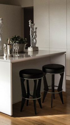 Barová stolička MANET