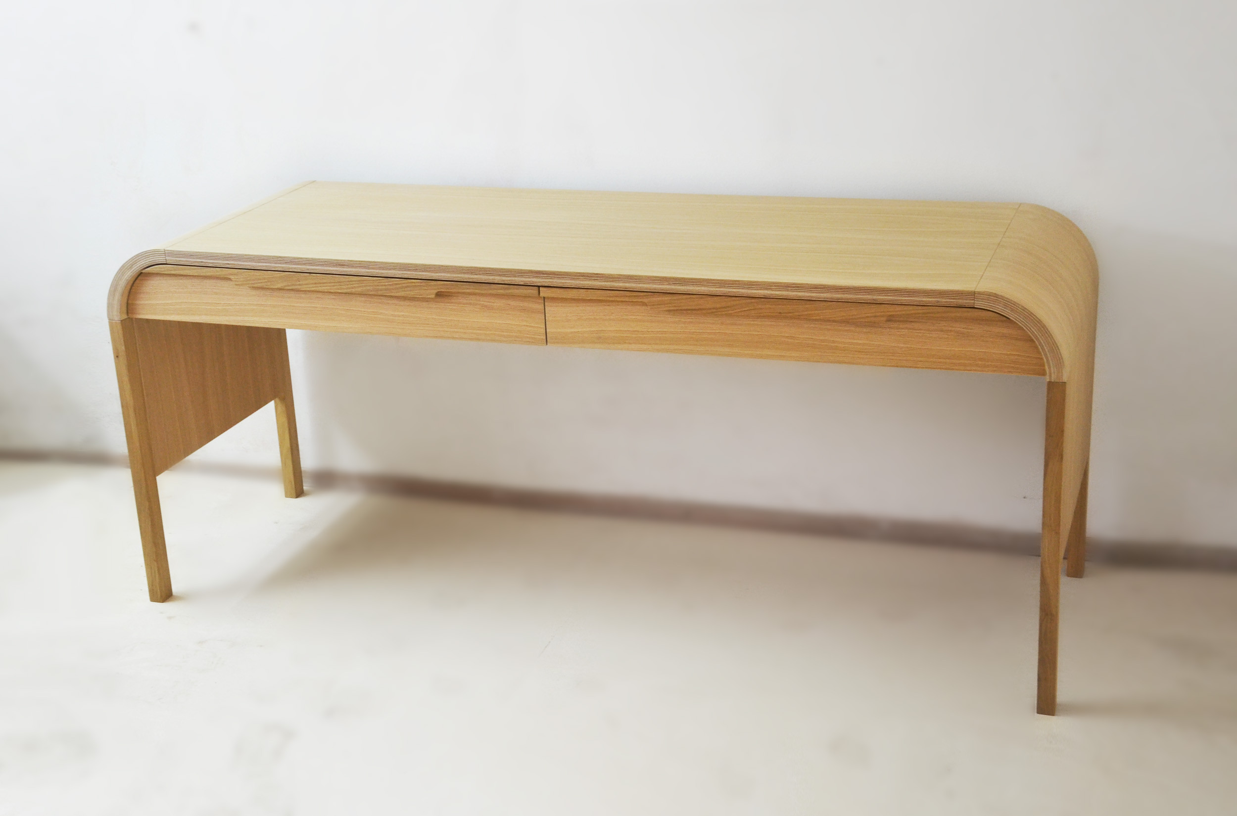 Písací stôl TELL TABLE